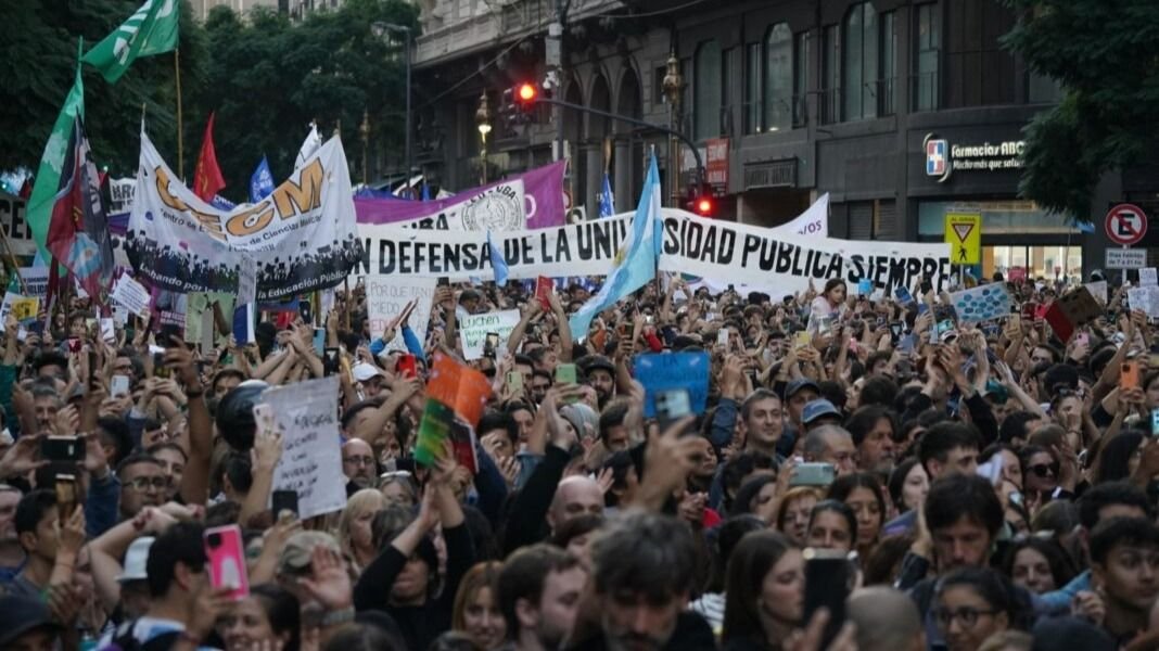 La Justicia a favor de Milei: revisarán la cautelar sobre Financiamiento Universitario