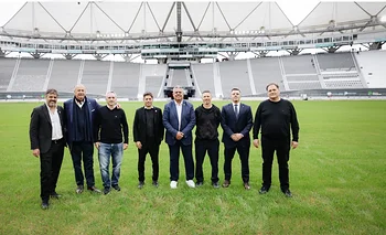 Kicillof recorrió los avances de obra en el Estadio Único de La Plata | Afa