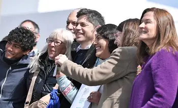 Kicillof entregó 175 viviendas: “Hay otra forma de gobernar: con trabajo y corazón” | Provincia de buenos aires