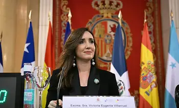 En España, Villarruel contradijo a Milei y pidió "intervención del Estado" ante la IA | Congreso