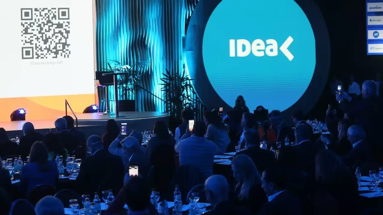 Idea día 2: funcionarios y políticos exigieron mayor "compromiso" a los empresarios y los presionaron para que inviertan más