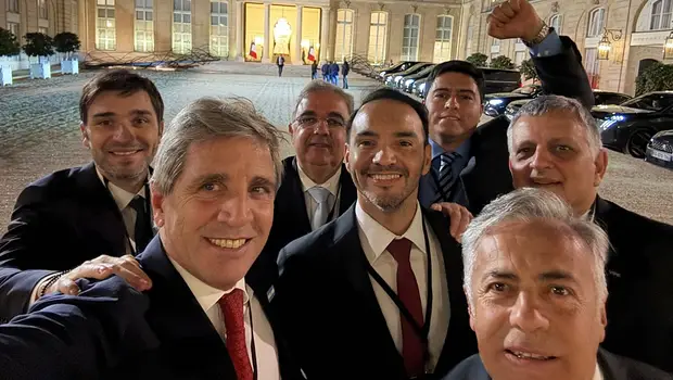 Resaca de la fiesta en París, se activó la campaña del miedo y una jugada de billar | Elecciones 2027