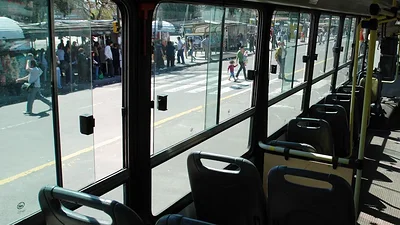 Una nueva línea del AMBA extiende su recorrido y ahora conecta más barrios con el centro de San Isidro Una nueva línea del AMBA extiende su recorrido y ahora conecta más barrios con el centro de San Isidro