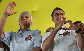 Ronaldo Caiado confirmó su respaldo a Flávio Bolsonaro para el balotaje | Elecciones en brasil