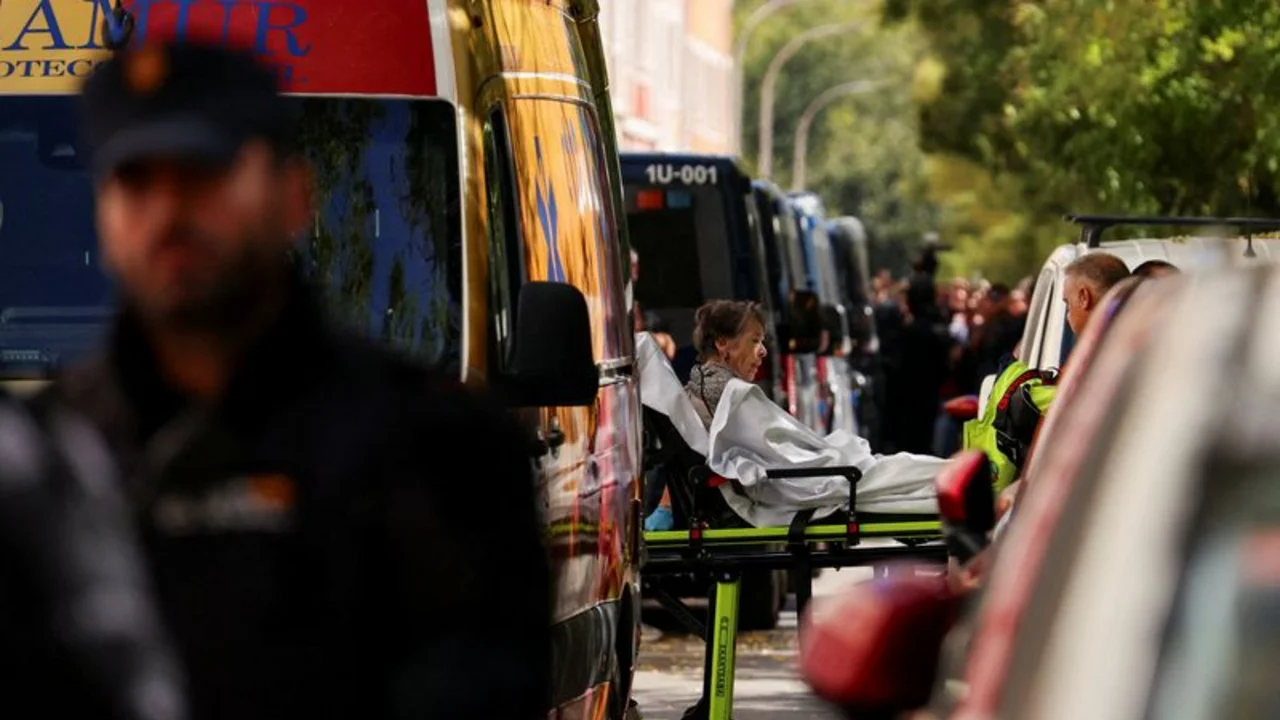 España: murió a los 87 años Maricarmen, la mujer desalojada que inspiró las protestas y la crisis política