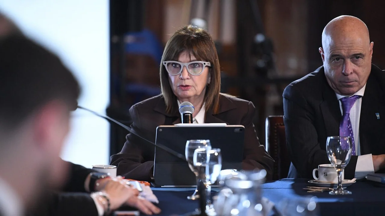 Nuevo desplante de Bullrich a Milei: le bajó el pulgar a la fiscal del caso Chocobar