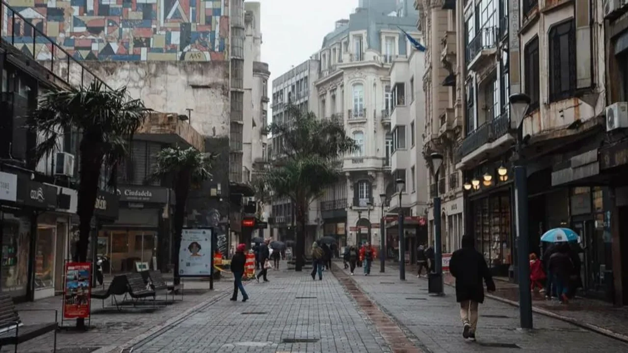 Cayó la pobreza más de un punto en Uruguay y la indigencia bajó a niveles históricos