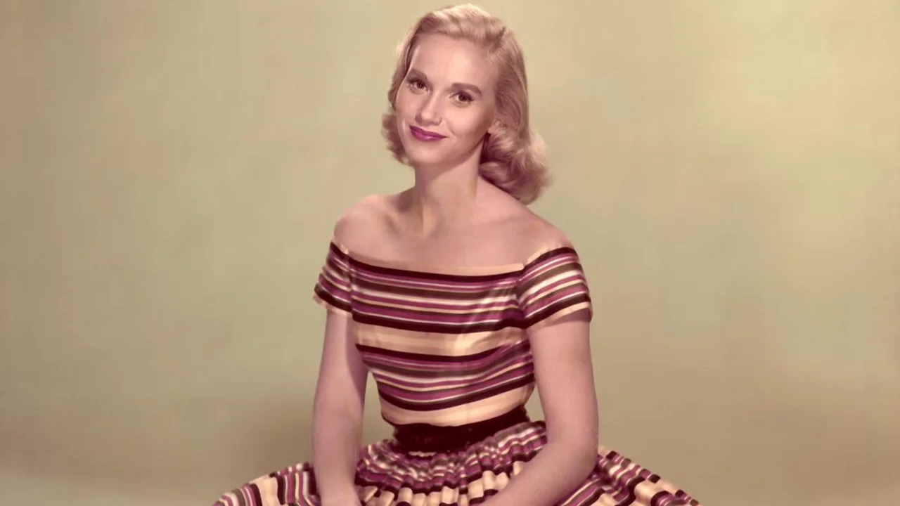 Murió Eva Marie Saint a los 102 años: ícono de Hollywood y musa de Alfred Hitchcock.