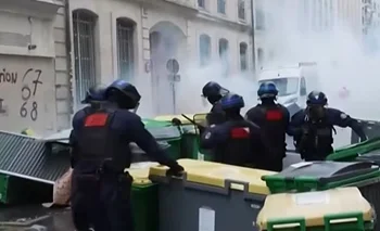 Violenta represión en París contra una marcha estudiantil: hay más de 6.600 detenidos | Francia