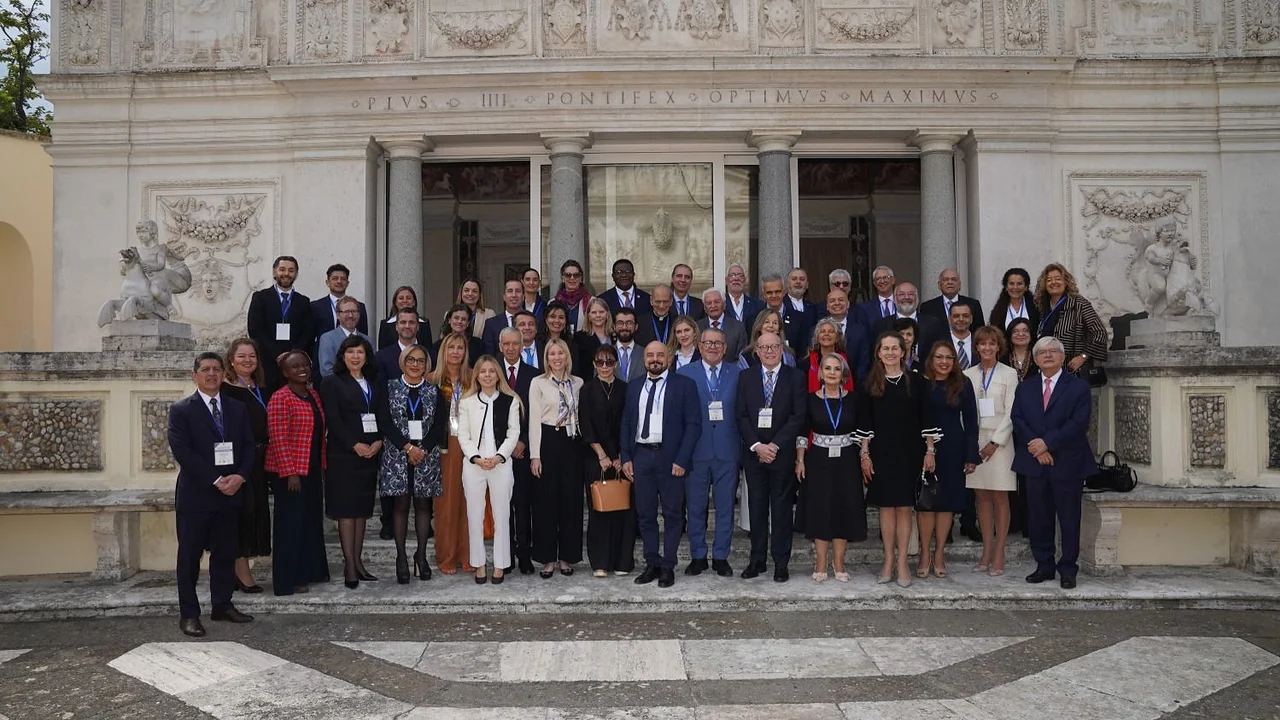 Jueces de todo el mundo impulsan desde el Vaticano una agenda global de justicia climática