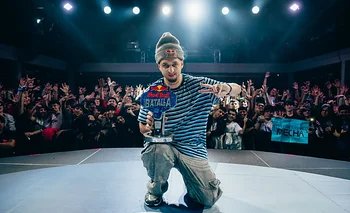 Mecha, bicampeón de Red Bull Batalla: “Voy a salir a romper todo” | Música