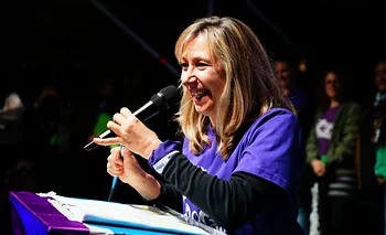 Myriam Bregman llamó a movilizarse "para rechazar todo el nefasto DNU 70/23" | Protesta