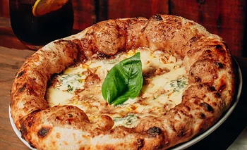 Tapas, pizzas y empanadas con queso azul: 5 lugares para comer en Buenos Aires | Gastronomía