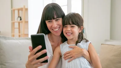 Día de la Madre 2026: celulares y tecnología para regalar sin gastar de más. Día de la Madre 2026: celulares y tecnología para regalar sin gastar de más.