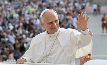 De qué operan al papa León XIV: qué le pasó y cómo es su estado de salud | Papa león xiv