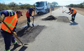 Rutas, accesos y caminos rurales: La Rioja avanza con un plan de mantenimiento vial | Vialidad