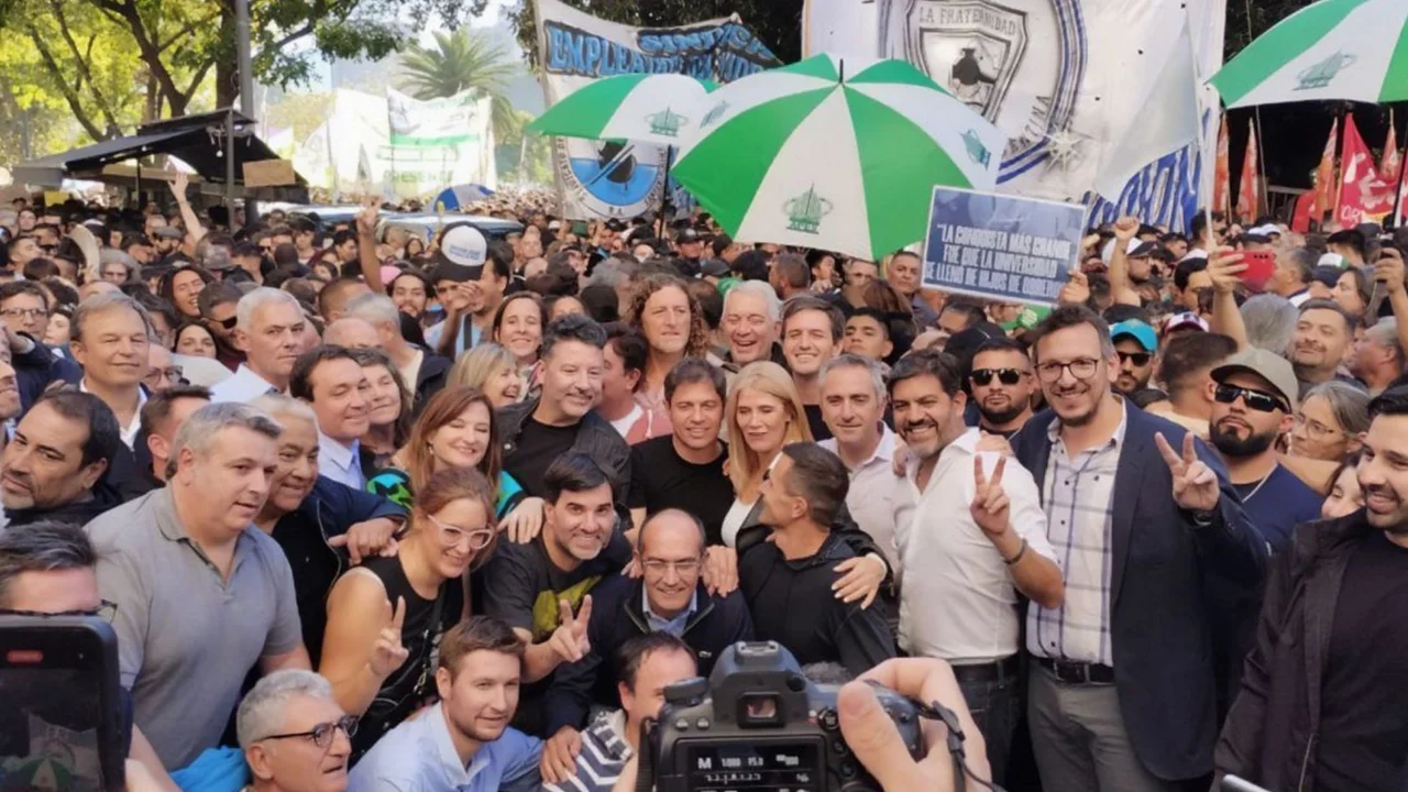 Axel Kicillof dirá presente en la Marcha Federal Universitaria