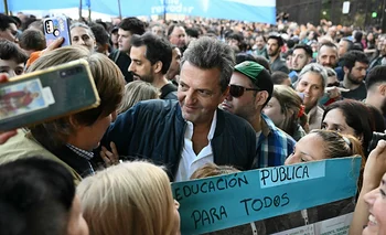 Felipe Romero: "Massa incrementó el presupuesto en educación" | Educación
