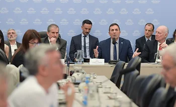 El gobierno de Milei ya no puede esconder la crisis: "Nos preocupa la informalidad" | Congreso