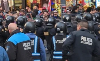 Protesta de Ademys: una legisladora porteña denunció represión y hubo un docente detenido | Protesta