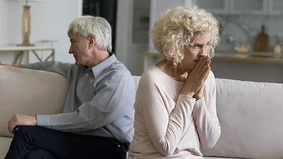 Divorcio gris: por qué cada vez más parejas se separan después de los 50 años. Divorcio gris: por qué cada vez más parejas se separan después de los 50 años.