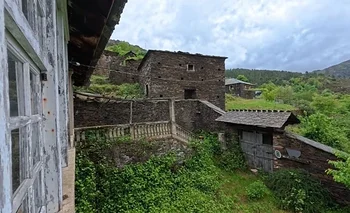 Álvaro, el único habitante que resiste en un pueblo sin calles | Curiosidades