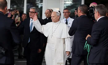 El papa León XIV recibió el alta médica y dejó el hospital: qué se sabe | Papa león xiv