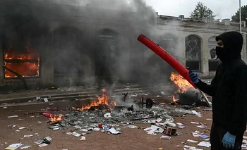 Francia entró en otro día de protestas en todo el país y ya hay más de 270 detenidos | Francia