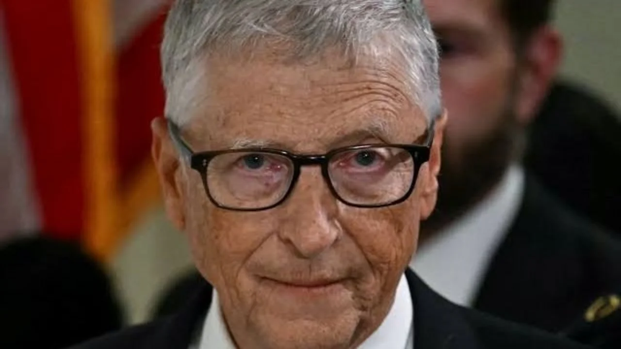 Bill Gates advierte sobre la IA y las nuevas enfermedades