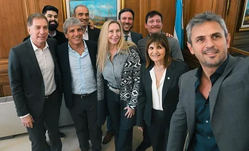 Tras dos semanas de tensión, Karina se reencontró con Caputo con las elecciones en la mira | Javier milei presidente