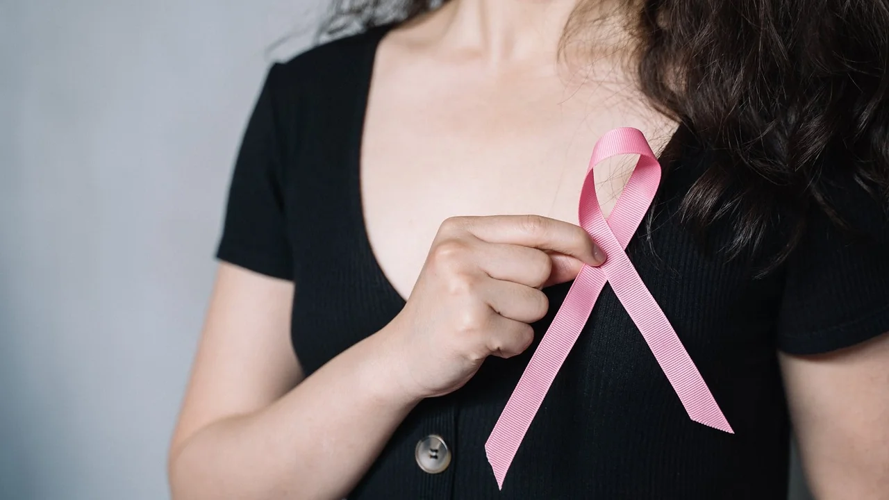 Cinta rosa de cáncer de mama.