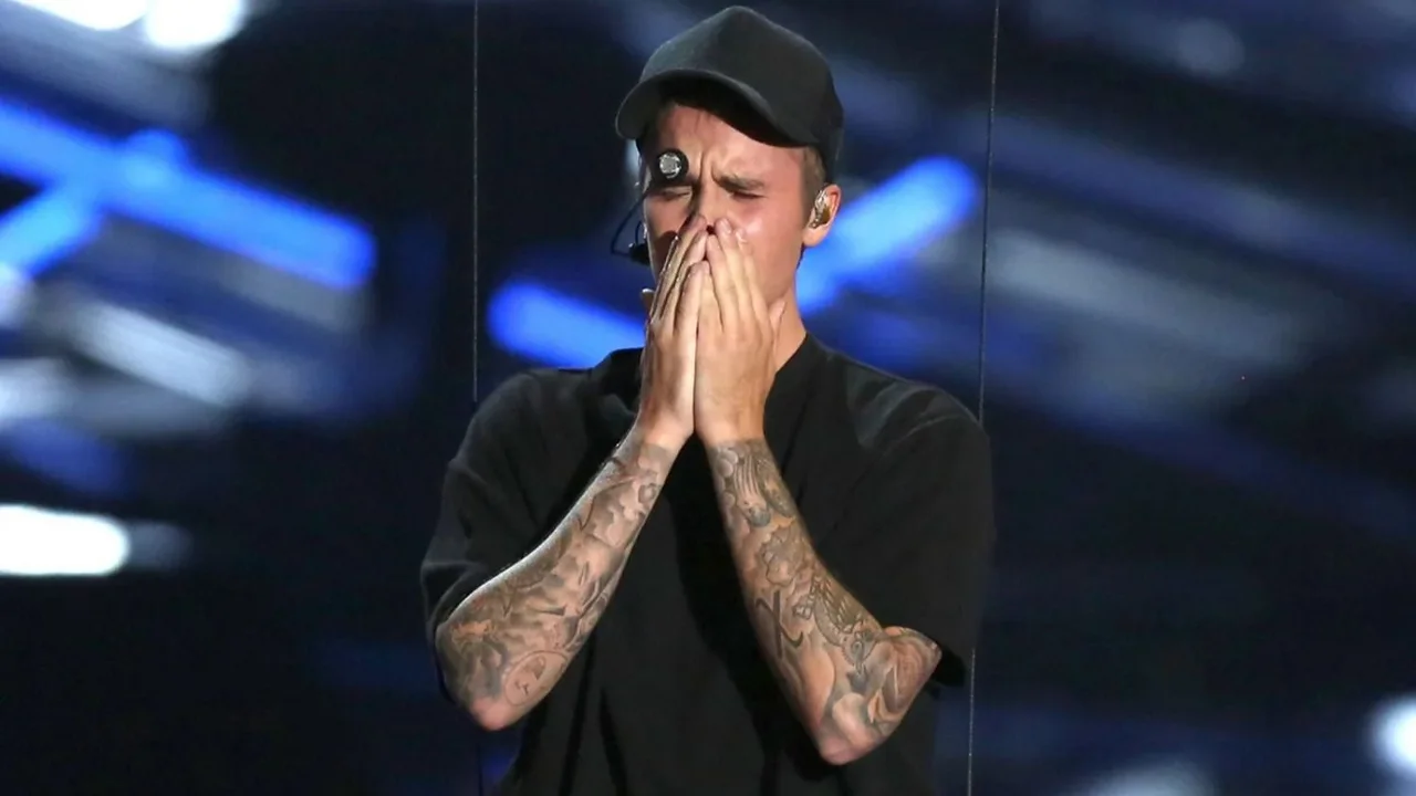 Falleció la ex pareja de Justin Bieber.