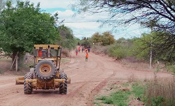 Vialidad Provincial intensifica los trabajos de mantenimiento y recuperación de caminos | Vialidad