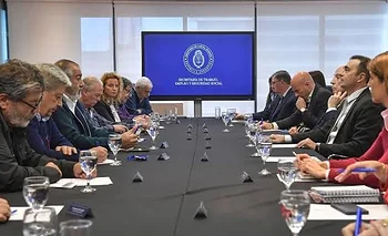 El Gobierno homologó 19 nuevos convenios colectivos de trabajo | Reforma laboral 