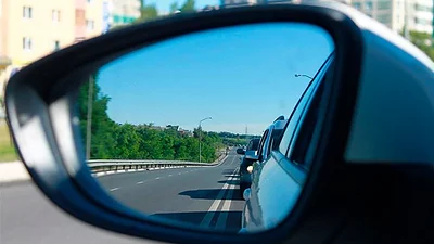 Cuánto cuesta cambiar los espejos del auto hoy en Argentina: el precio promedio Cuánto cuesta cambiar los espejos del auto hoy en Argentina: el precio promedio