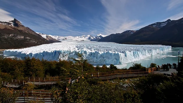 Perito Moreno: vecinos de El Calafate exigen información sobre la operación inmobiliaria | Santa cruz 