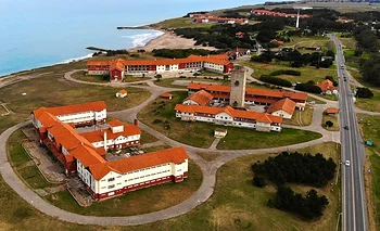 Privatizan Chapadmalal: abrieron la licitación de seis de sus hoteles | Chapadmalal