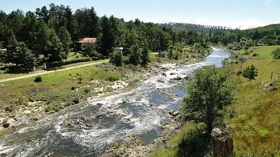 El rincón secreto de Córdoba que combina playas cristalinas, bosques y aventura. El rincón secreto de Córdoba que combina playas cristalinas, bosques y aventura.
