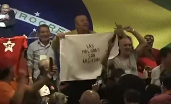 "Traigan al gorila de Milei", así fue el cantoel bunker de Lula tras vencer a Bolsonaro | Elecciones 2026