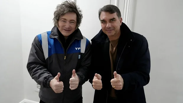 Fuga de Bolsonaro a EEUU: en Casa Rosada afirman que "jamás pisó suelo argentino" | Javier milei presidente