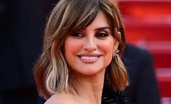 Cómo maquillarse a los 50 para lograr un rostro suave y cálido | Belleza
