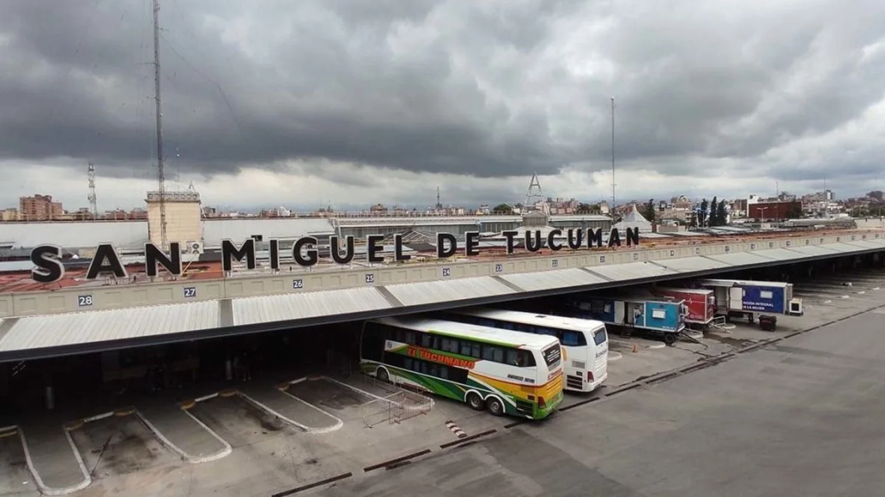 Conexión, comercio y turismo: con 15 frentes de obra activos, Tucumán avanza con la remodelación de la Terminal de Ómnibus