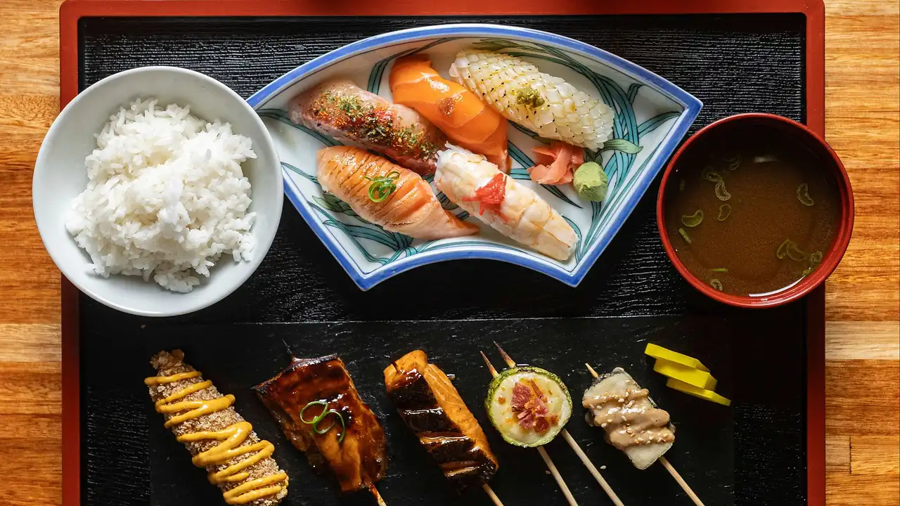 Comida japonesa.