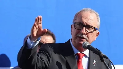 Passalacqua cuestionó el ajuste de Milei en el Plan Remediar y alertó: "Es un golpe para Misiones" Passalacqua cuestionó el ajuste de Milei en el Plan Remediar y alertó: "Es un golpe para Misiones"