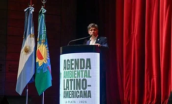 Kicillof cuestionó a Milei por la falta de políticas ambiental frente al cambio climático | Axel kicillof 