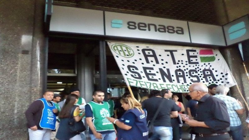 Un paro en el SENASA interrumpe las exportaciones de alimentos