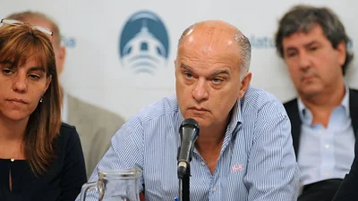 Grindetti sobre el Bonad 2018: "El Gobierno pone parches para llegar bien al 2015" Grindetti sobre el Bonad 2018: "El Gobierno pone parches para llegar bien al 2015"