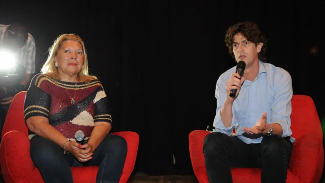 Carrió sigue con los guiños a Macri y tildó de "narco" a Massa