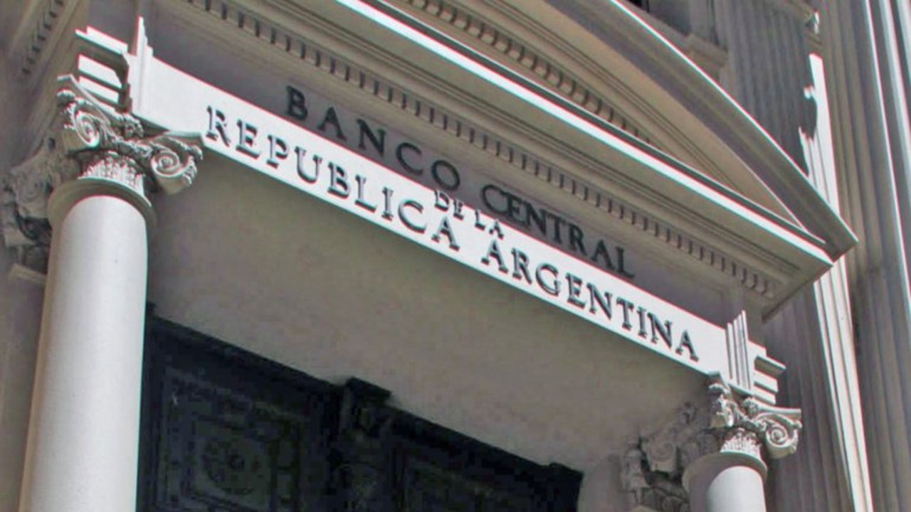 Los bancos privados tardaron solo 8 meses en superar las ganancias de todo 2013