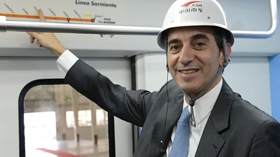 Randazzo no se saca el traje de candidato a presidente Randazzo no se saca el traje de candidato a presidente